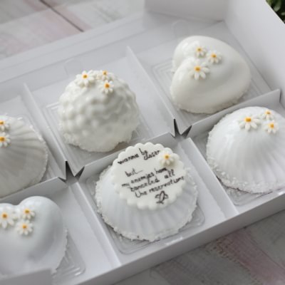 Пирожные №6037