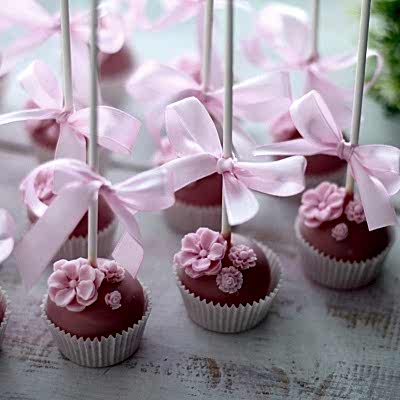 КЕЙКПОПСЫ с цветами №0332