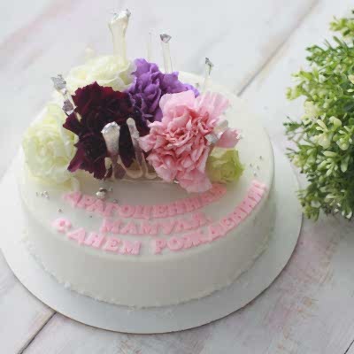 ТОРТ с цветами и изомальтовой вазой №4376